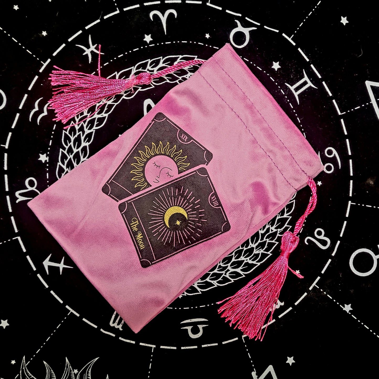 DRAWSTRING POUCHES
