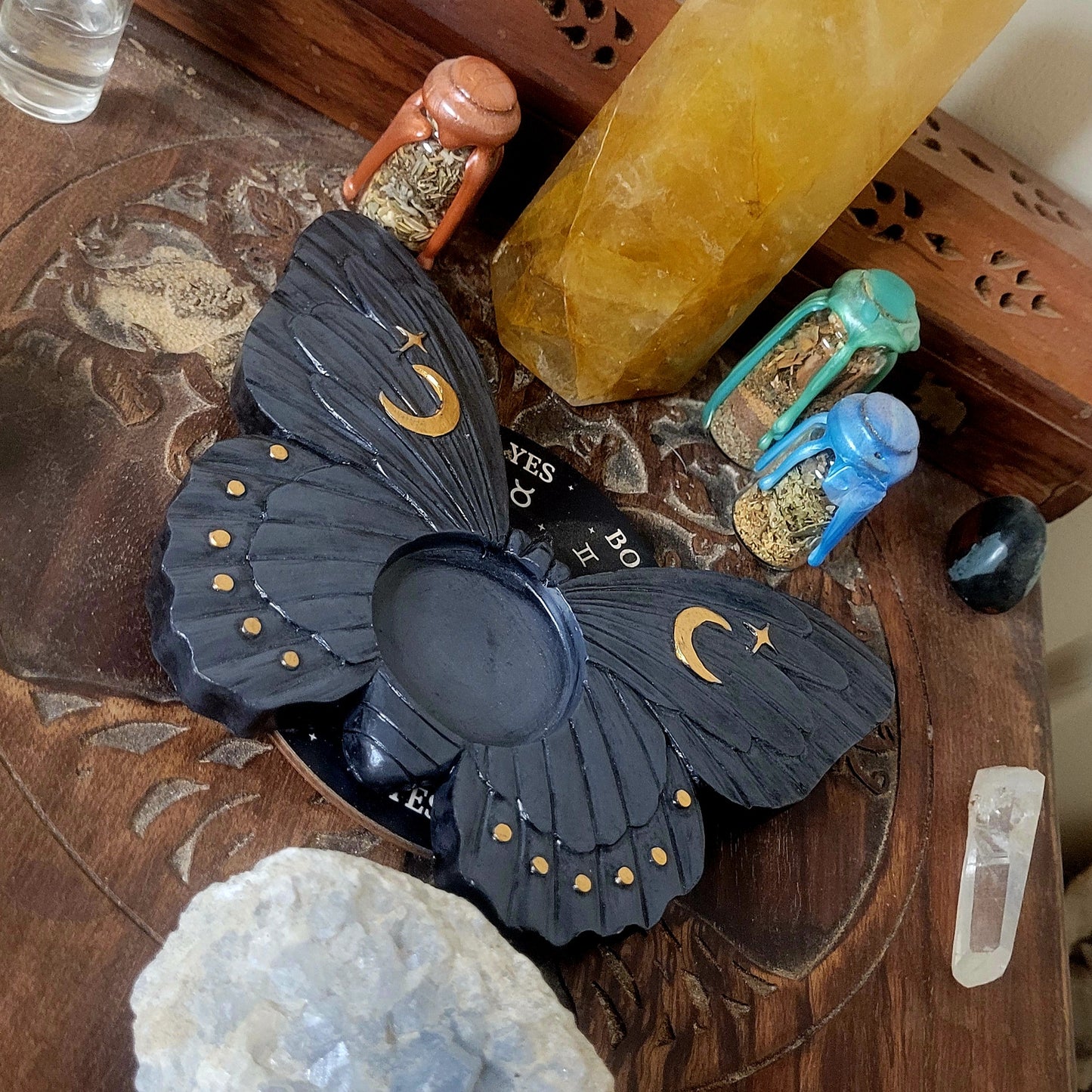 BLACK MOTH TEALIGHT HOLDER